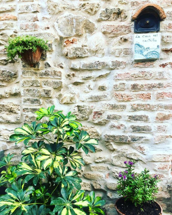 Вілла La Casa Nel Castello E Il Giardino Segreto Суверето Екстер'єр фото